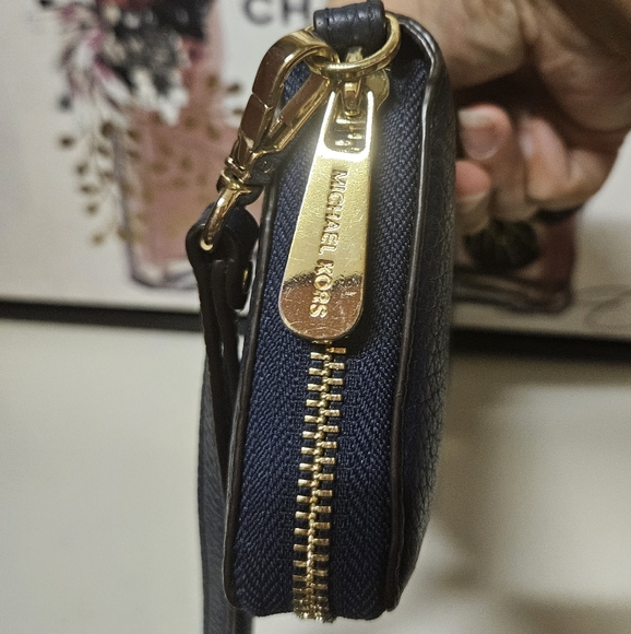MICHAEL KORS JET SET CONTINENTAL WALLET - Picture 4 of 7